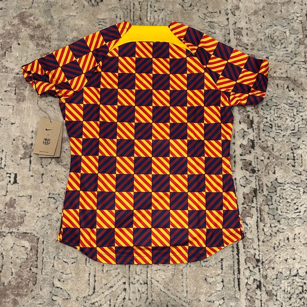 Nike Authentic FC Barcelona Pre-Match Soccer DR4910-729 Jersey Women’s Sz: S - Picture 5 of 5